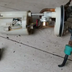 DAEWOO MATIZ 01-05 üzemanyag szivattyú bontott alkatrész Expressz szállítás