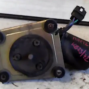 Szuper ajánlat DAEWOO MATIZ 98-01 Ablaktörlő motor első4vezetékes bontott alkatrész