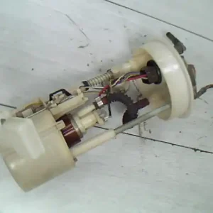 Ingyenes szállítás DAEWOO MATIZ 98-01 üzemanyag szivattyú bontott alkatrész