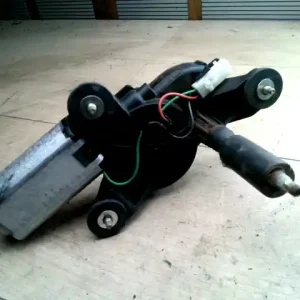 Azonnal elérhető DAEWOO NEXIA Ablaktörlő motor hátsó bontott alkatrész