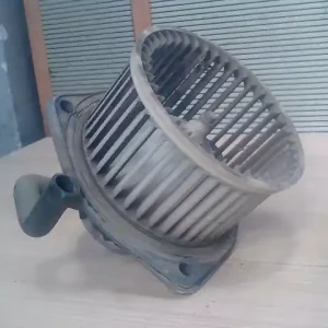DAEWOO NUBIRA 97-99 Fűtőmotor klímás 1.6i bontott alkatrész Kedvezmény