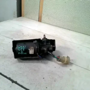 Kiárusítás DAEWOO RACER Ablaktörlő motor első bontott alkatrész