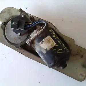 Nézd meg most DAEWOO TICO Ablaktörlő motor első bontott alkatrész