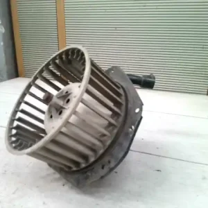 DAEWOO RACER Fűtőmotor nem klímás 1.5i bontott alkatrész Népszerű