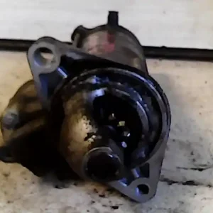 DAIHATSU Sirion önindító. benzines 1.0i bontott alkatrész Bestseller