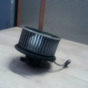 DAIHATSU CHARADE -92 Fűtőmotor 1.0td bontott alkatrész Vedd meg most