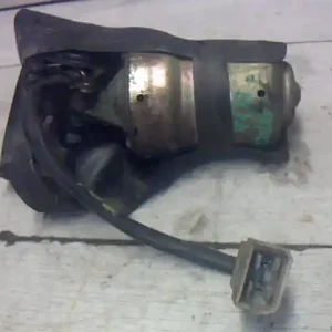 Kiárusítás FIAT 128 Ablaktörlő motor első 4 vezetékesbontott alkatrész