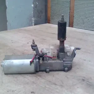 Azonnal elérhető FIAT BRAVA Ablaktörlő motor hátsó 5 ajtós bontott alkatrész