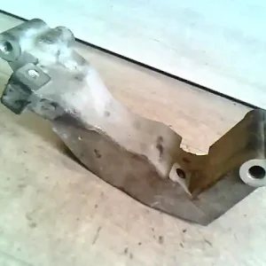 Csak ma FIAT BRAVA Generátor tartó bak 1.2 i, 16 v bontott alkatrész