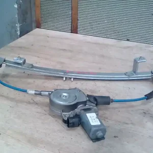 Biztonságos vásárlás FIAT BRAVA Jobb első ablakemelő szerkezet elektromos 5 ajtós bontott alkatrész