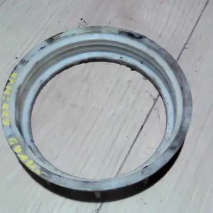 Árengedmény FIAT BRAVA üzemanyag szivattyú befogató műanyag anya 1.25i bontott alkatrész