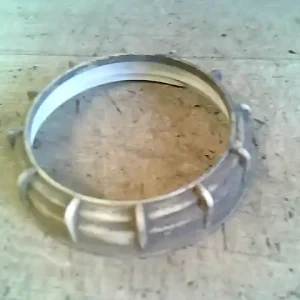 Outlet FIAT BRAVA üzemanyag szivattyú befogató műanyag anya 1.9 td bontott alkatrész