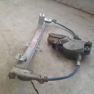 Azonnal elérhető FIAT BRAVO Jobb első ablakemelő szerkezet elektromos bontott alkatrész