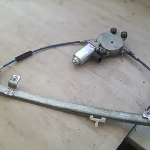 Kedvezményes ár FIAT PUNTO I. Bal első ablakemelő szerkezet elektromos 5 ajtós bontott alkatrész