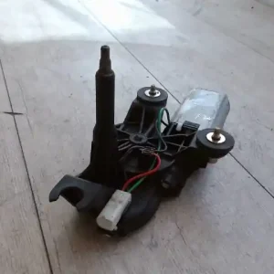 Kedvezményes ár FIAT PUNTO II. Ablaktörlő motor hátsó 4 ajtós bontott alkatrész