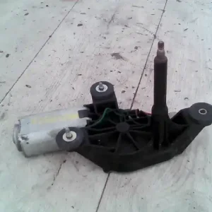 Különleges ajánlat FIAT PUNTO II. Ablaktörlő motor hátsó bontott alkatrész