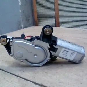 Szezonális akció FIAT PUNTO II. Ablaktörlő motor hátsó 5 ajtós bontott alkatrész
