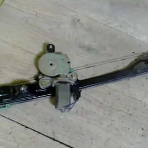 Biztonságos fizetés FIAT PUNTO II. Bal első ablakemelő szerkezet elektromos bontott alkatrész