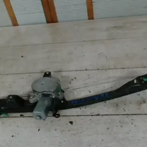 Vásárlói kedvenc FIAT PUNTO II. Bal első ablakemelő szerkezet elektromos 3 ajtós bontott alkatrész