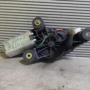 Szuper akció FIAT PUNTO III. Ablaktörlő motor hátsó 3 ajtós bontott alkatrész