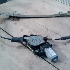 Nézd meg most FIAT SEICENTO 98- Bal első ablakemelő szerkezet elektromos 3 ajtós bontott alkatrész