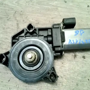 Népszerű FIAT STILO 01.09-06.12 Jobb első ablakemelő motor 5 ajtós, ferdehátú bontott alkatrész