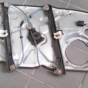 Expressz kézbesítés FIAT STILO 01.09-06.12 Jobb első ablakemelő szerkezet elektromos bontott alkatrész