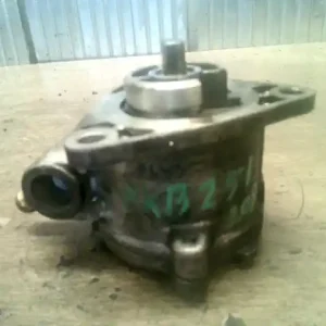 Vásárlói kedvenc FIAT STILO 01.09-06.12 Vákuumpumpa 1.9 d bontott alkatrész