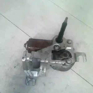 Vedd meg most FIAT UNO 89-94 Ablaktörlő motor hátsó 5 ajtós bontott alkatrész
