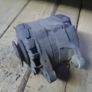 Szezonális akció FIAT UNO 83-89 Generátor.benzines bontott alkatrész