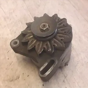 Olcsó FIAT UNO 89-94 Generátor.benzines bontott alkatrész