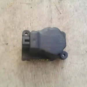 Alacsony ár FORD C-MAX 03.06-07.03 Fűtésszabályzó zsalu állító motor bontott alkatrész