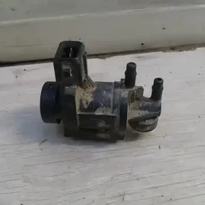 Azonnal elérhető FORD ESCORT 90-95 Vákuum szelep bontott alkatrész