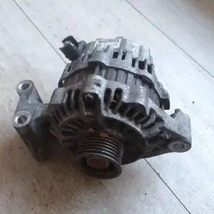 Vásárlói kedvenc FORD FIESTA 02-05 Generátor.benzines 1.4i bontott alkatrész