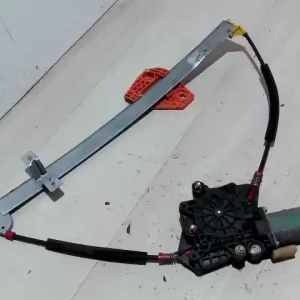 Csak ma FORD FIESTA 99.09-02.04 Jobb első ablakemelő szerkezet elektromos 5 ajtós bontott alkatrész