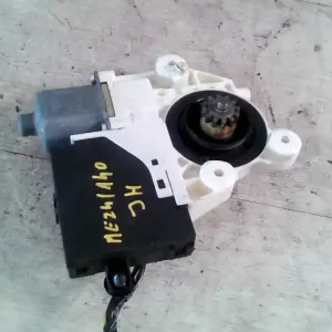 Akciós ár FORD FOCUS 04- Jobb hátsó ablakemelő motor bontott alkatrész