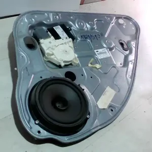 Biztonságos vásárlás FORD FOCUS 04- Jobb hátsó ablakemelő szerkezet elektromos bontott alkatrész