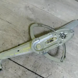 Ajánlat FORD Focus 2007.09.01-2011.02.28 Jobb első ablakemelő szerkezet elektromos bontott alkatrész