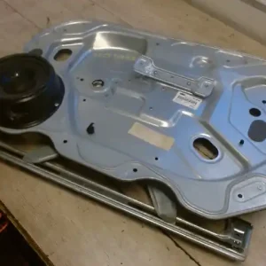 Utolsó esély FORD Focus 2007.09.01-2011.02.28 Jobb első ablakemelő szerkezet elektromos 4 ajtós bontott alkatrész