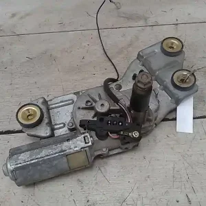 Vedd meg online FORD FOCUS 98-04 Ablaktörlő motor hátsócombi bontott alkatrész