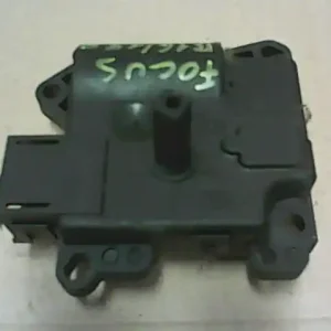 Exkluzív ajánlat FORD FOCUS 98-04 Fűtésszabályzó zsalu állító motor bontott alkatrész