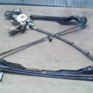 Bestseller FORD FOCUS 98-04 Jobb első ablakemelő szerkezet elektromos 5 ajtós bontott alkatrész