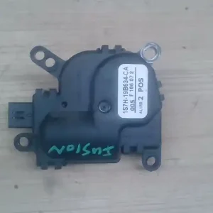 Alacsony ár FORD FUSION 05.10.01- Fűtés állító motor bontott alkatrész