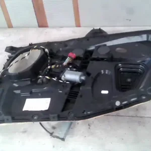 Akció FORD FUSION 05.10.01- Jobb első ablakemelő szerkezet elektromos bontott alkatrész