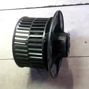 Exkluzív ajánlat FORD GALAXY 00.10.01-06.05.31 Fűtőmotor bontott alkatrész