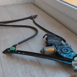 Szuper akció FORD GALAXY 95.08-00.09 Jobb hátsó ablakemelő szerkezet elektromos 5 ajtós bontott alkatrész