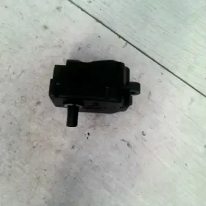 Vedd meg most FORD MONDEO 01-07 Fűtés állító motor bontott alkatrész