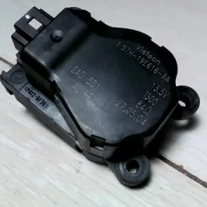 Szezonális akció FORD MONDEO 01-07 Fűtésszabályzó zsalu állító motor bontott alkatrész