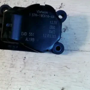 Expressz szállítás FORD MONDEO 01-07 Fűtés állító motor bontott alkatrész