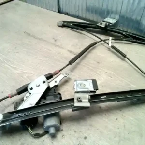 Árengedmény FORD MONDEO 01-07 Jobb első ablakemelő szerkezet elektromos kombi bontott alkatrész